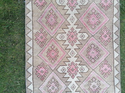 Turkish runner rug, vintage wool rug 2.9 x 6.5 vintage oushak runner rug unique hand made rug
