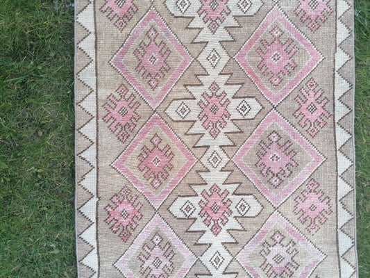 Turkish runner rug, vintage wool rug 2.9 x 6.5 vintage oushak runner rug unique hand made rug